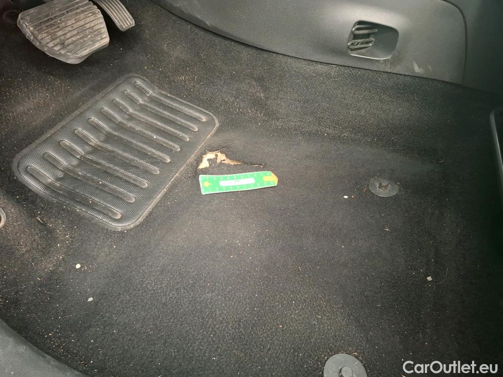  Citroen  C4 Cactus  Shine 1.2 PureTech 110CV BVA6 E6 #1