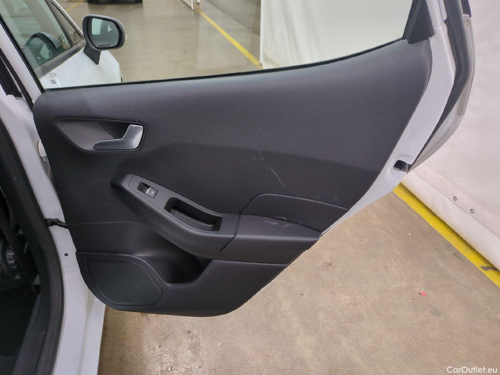  Ford  Fiesta  Cool&Connect 1.0 EcoBoost 95CV BVM6 E6dT #25