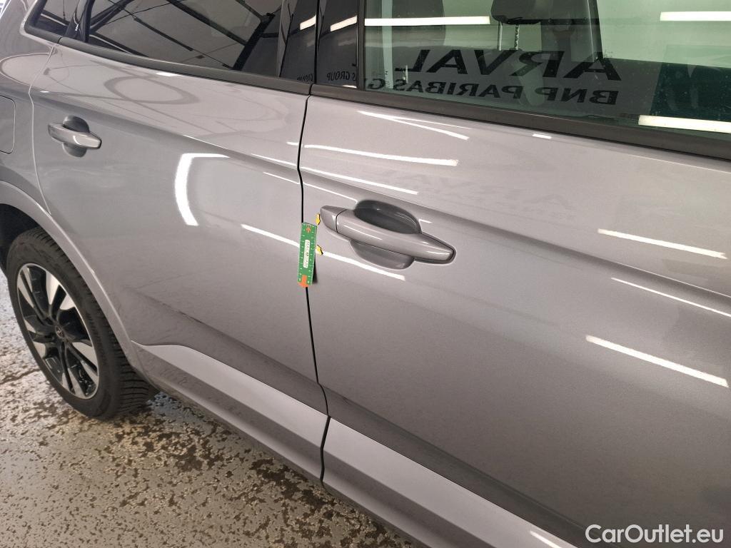  Opel   Grandland X Grandland X Business Elegance 1.5 130CV BVA8 6E #9