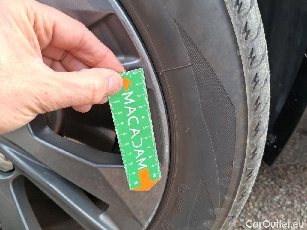  Peugeot  208  (e-) Active Business 50kWh BVA #19