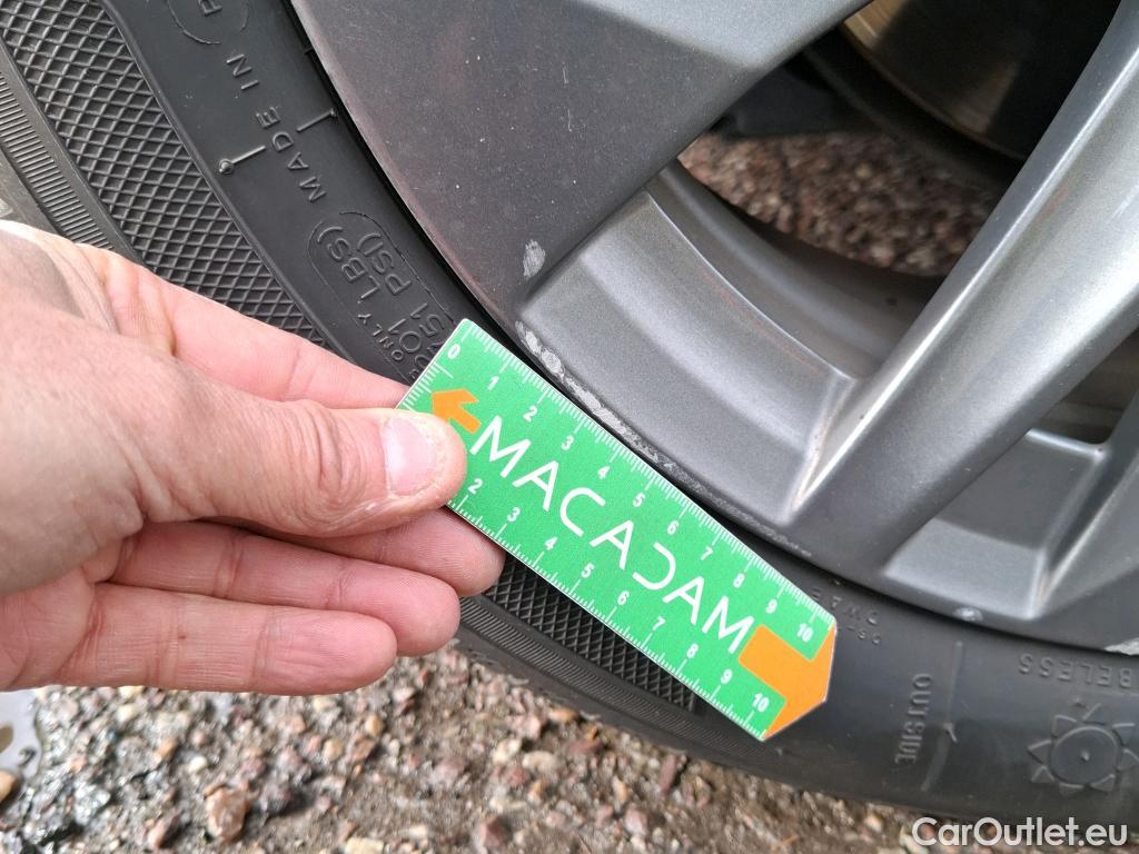  Peugeot  208  (e-) Active Business 50kWh BVA #10