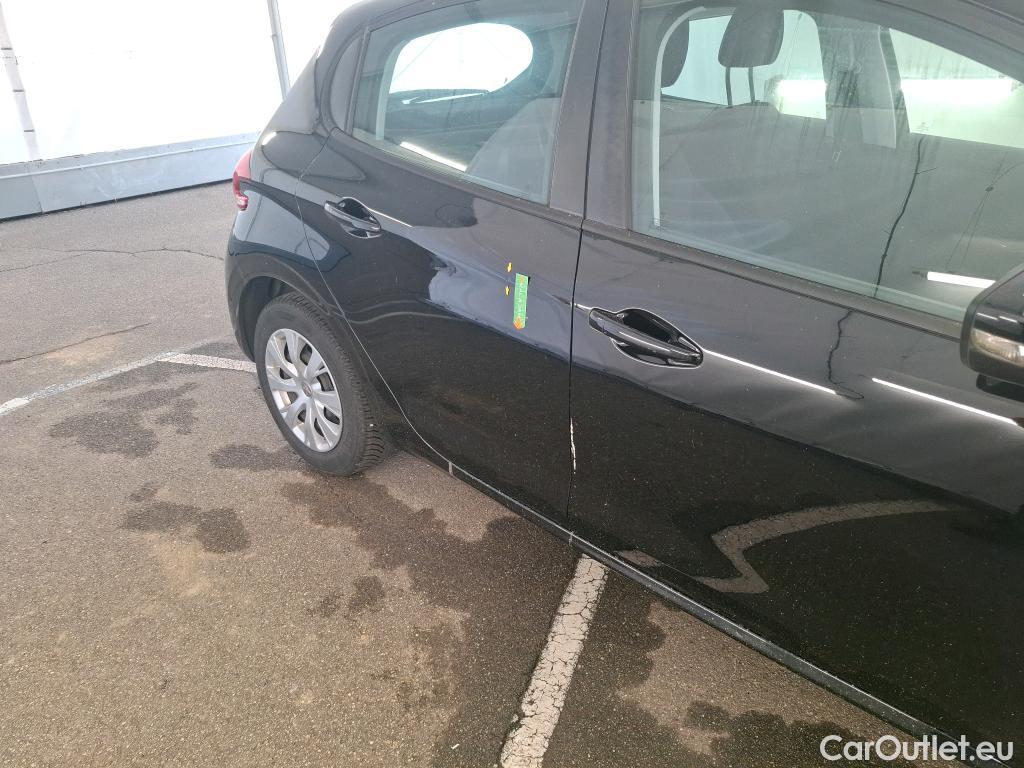  Peugeot  208  Affaire Premium Pack 1.2 80CV BVM5 E6dT #47