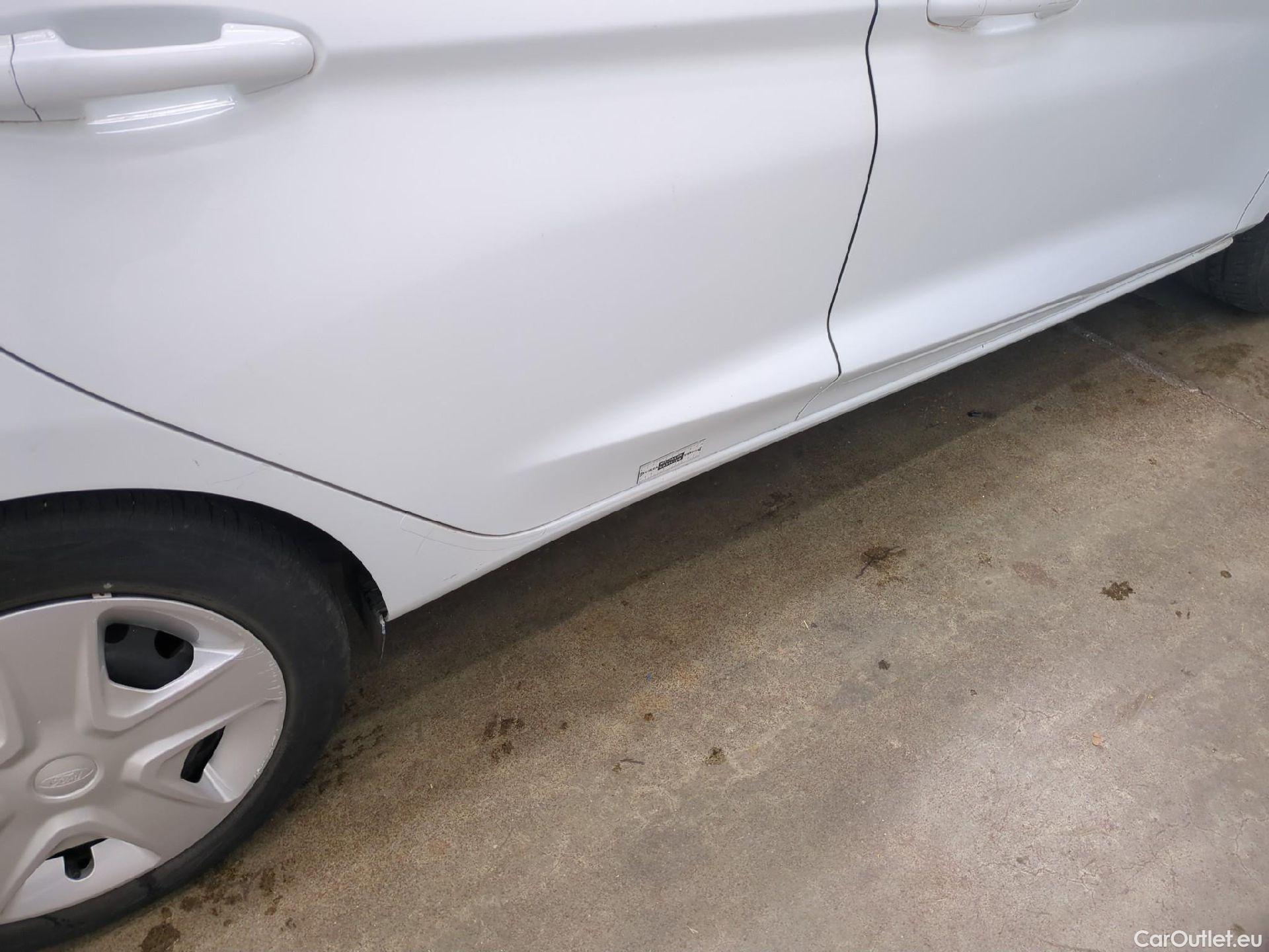  Ford  Fiesta  Cool&Connect 1.0 EcoBoost 95CV BVM6 E6dT #24