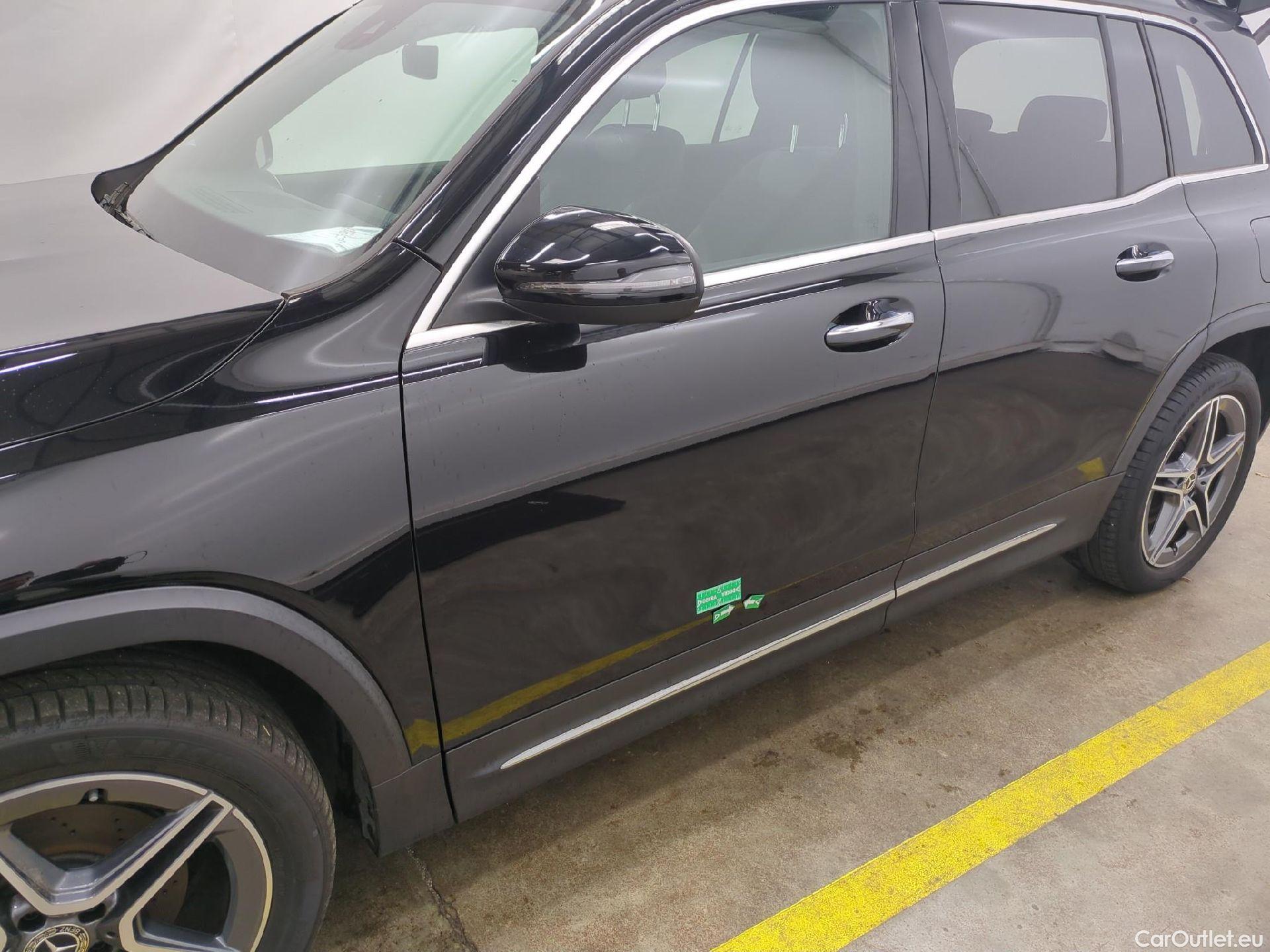  Mercedes  GLB MERCEDES-BENZ  / 2019 / 5P / SUV  200 d AMG Line #18