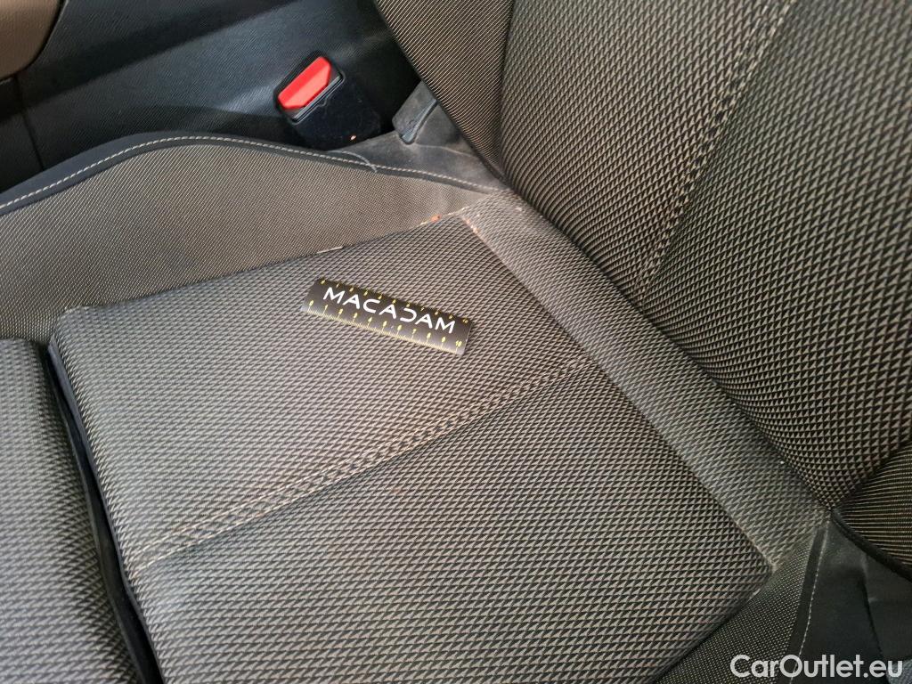  DS  DS7 7 Crossback Business 1.5 BlueHDi 130CV BVA8 E6d #45