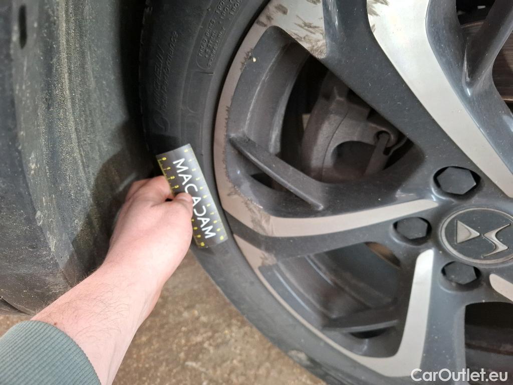  DS  DS7 7 Crossback Business 1.5 BlueHDi 130CV BVA8 E6d #29