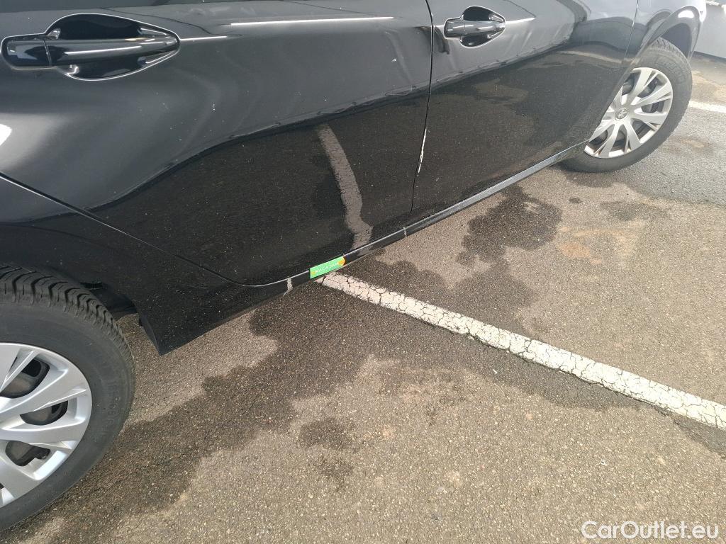  Peugeot  208  Affaire Premium Pack 1.2 80CV BVM5 E6dT #26