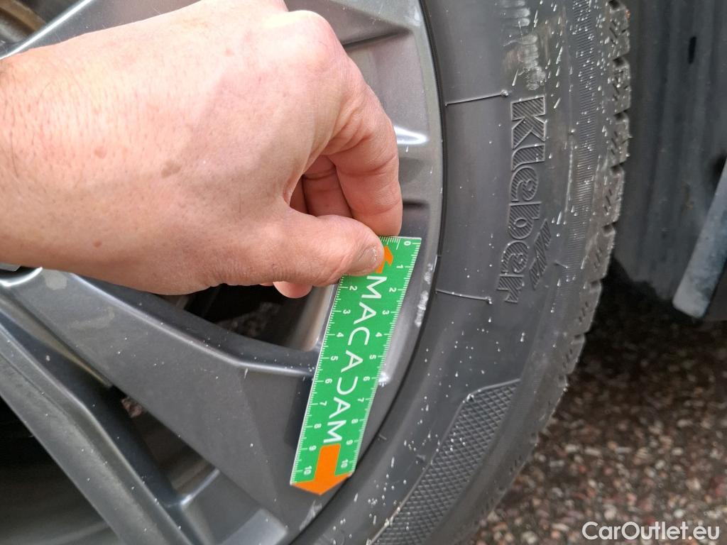  Peugeot  208  (e-) Active Business 50kWh BVA #13