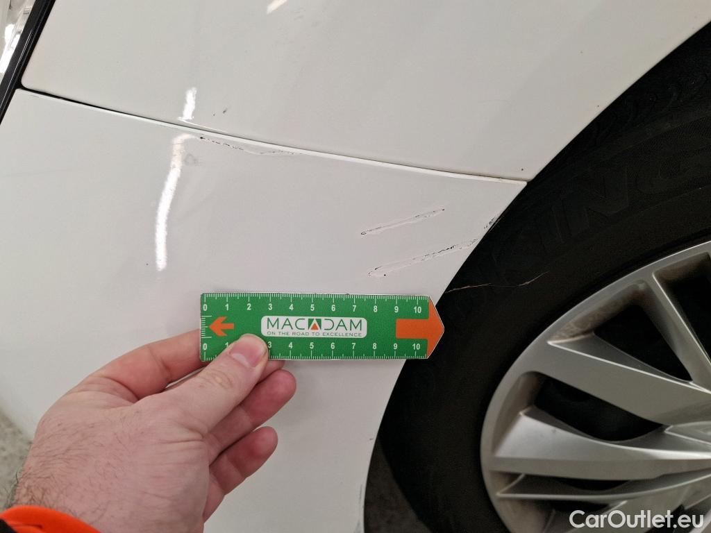  Peugeot  208  Premium 1.5 HDi 100CV BVM6 E6d #7