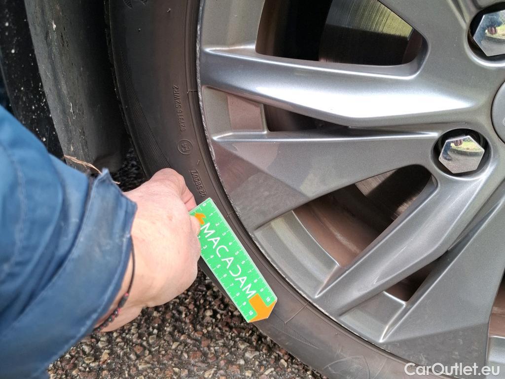  Peugeot  208  (e-) Active Business 50kWh BVA #6