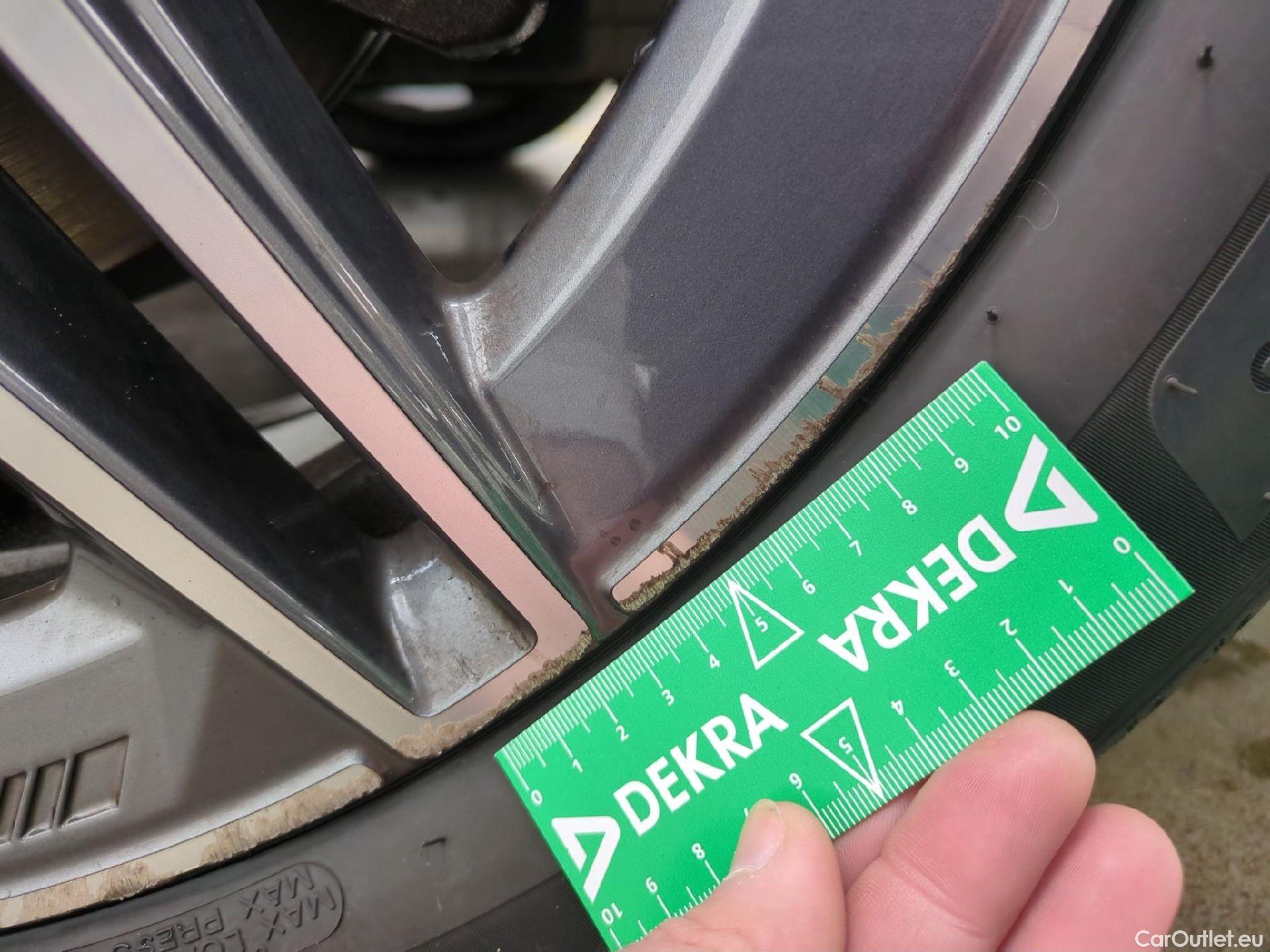  Mercedes  GLB MERCEDES-BENZ  / 2019 / 5P / SUV  200 d AMG Line #13