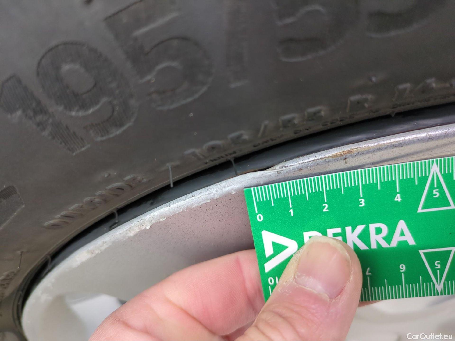  Ford  Fiesta  Cool&Connect 1.0 EcoBoost 95CV BVM6 E6dT #3