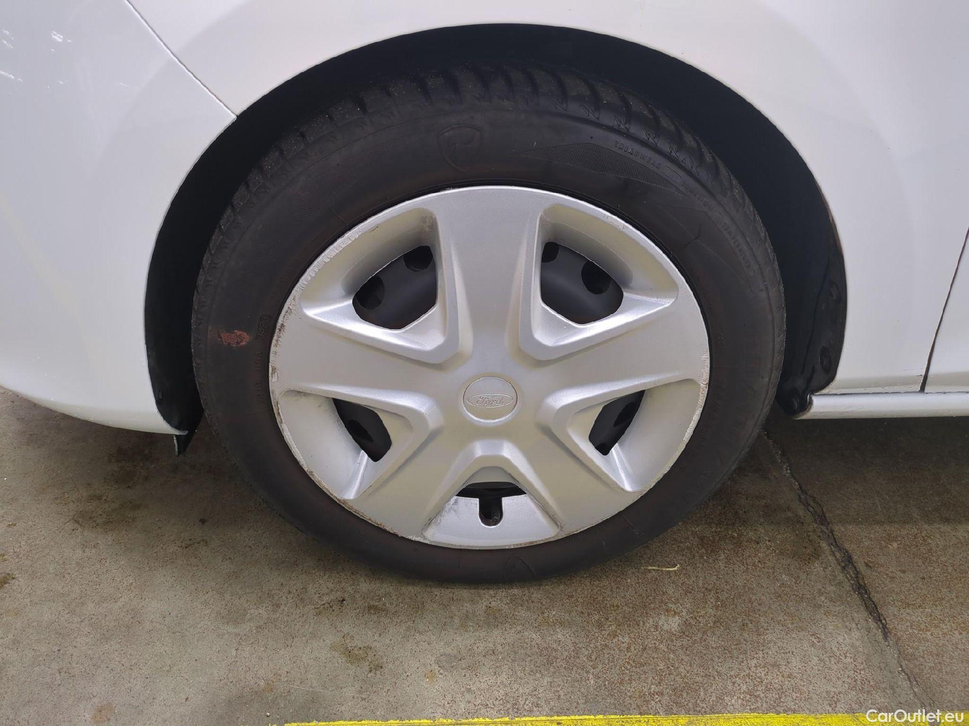  Ford  Fiesta  Cool&Connect 1.0 EcoBoost 95CV BVM6 E6dT #2