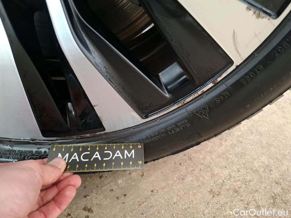  Mercedes  A-Klasse MERCEDES-BENZ Classe A Compact 2018 5P Berline A 250 e Business Line 8GDCT #10