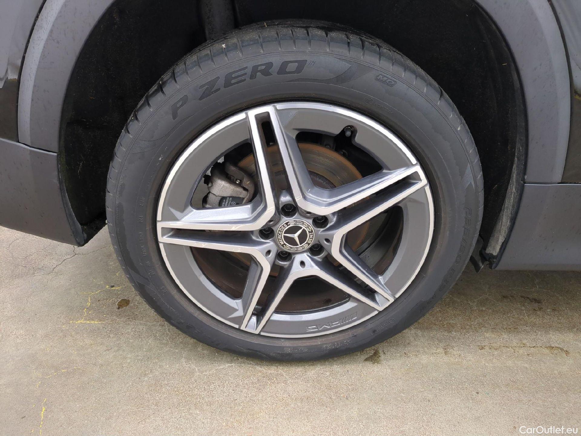  Mercedes  GLB MERCEDES-BENZ  / 2019 / 5P / SUV  200 d AMG Line #12