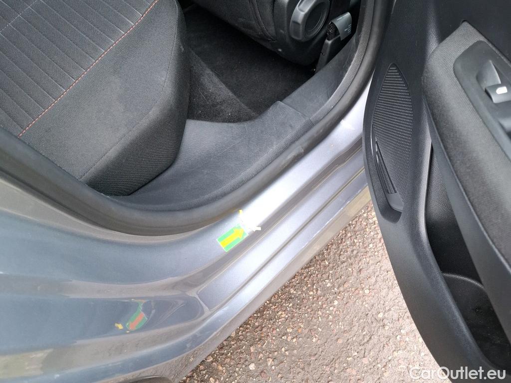  Peugeot  208  (e-) Active Business 50kWh BVA #35