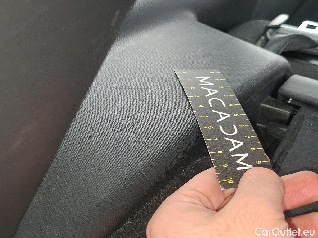  Renault  Kadjar RENAULT  / 2018 / 5P / Crossover Zen TCe 140 FAP - 21 #15