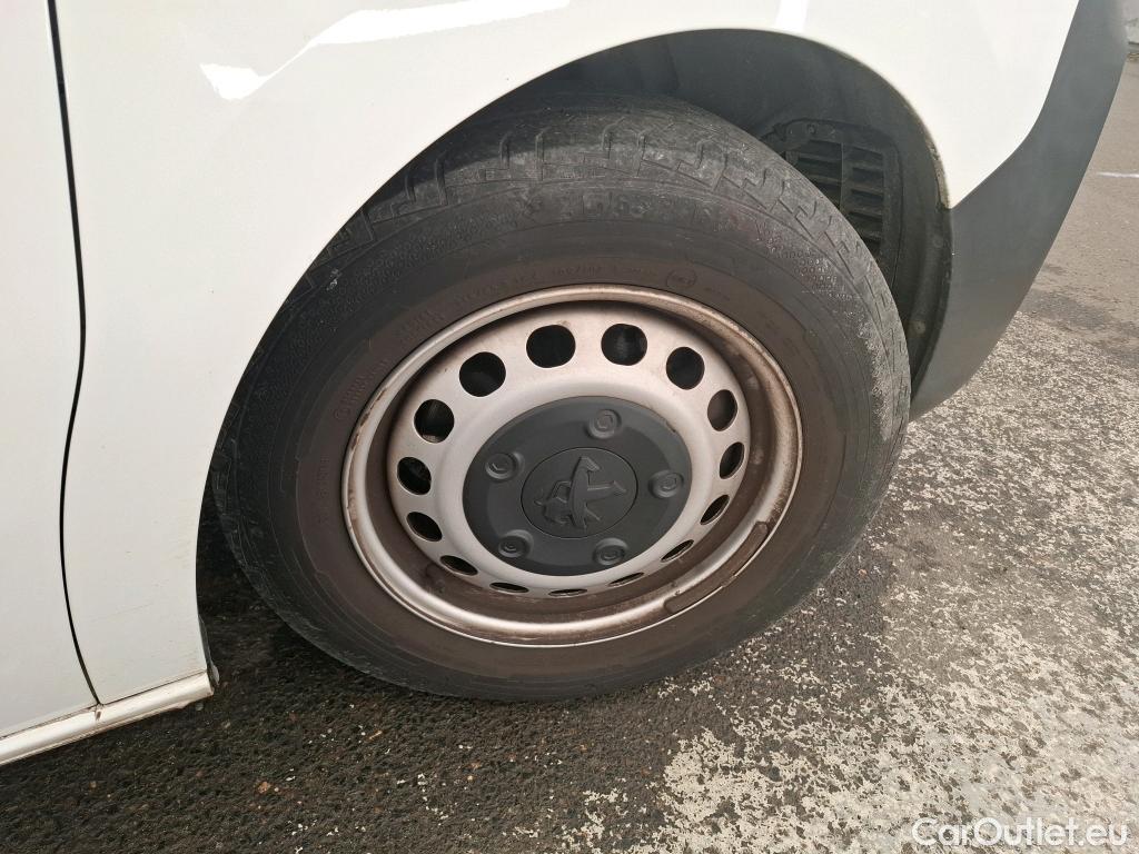  Peugeot  Expert PEUGEOT  / 2016 / 4P / Combi BlueHDi 150 S&S Long #23