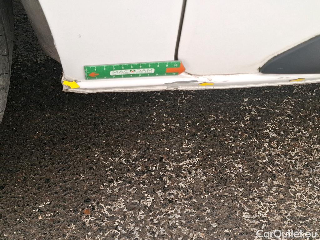  Peugeot  Expert PEUGEOT  / 2016 / 4P / Combi BlueHDi 150 S&S Long #13