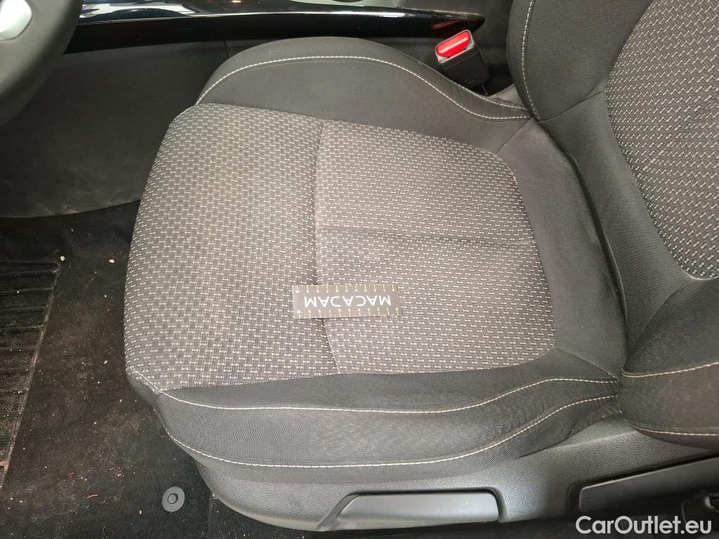  Renault  Kadjar RENAULT  / 2018 / 5P / Crossover Zen TCe 140 FAP - 21 #17