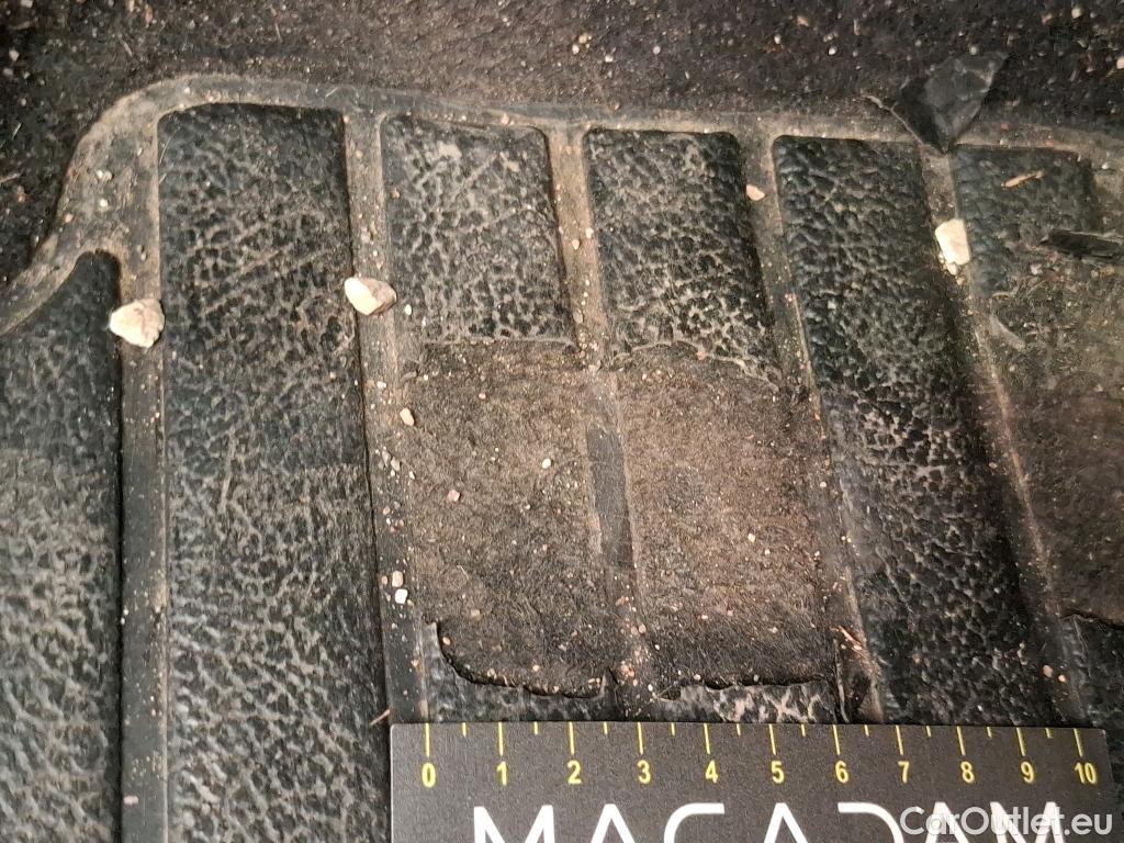  Renault  Kadjar RENAULT  / 2018 / 5P / Crossover Zen TCe 140 FAP - 21 #4