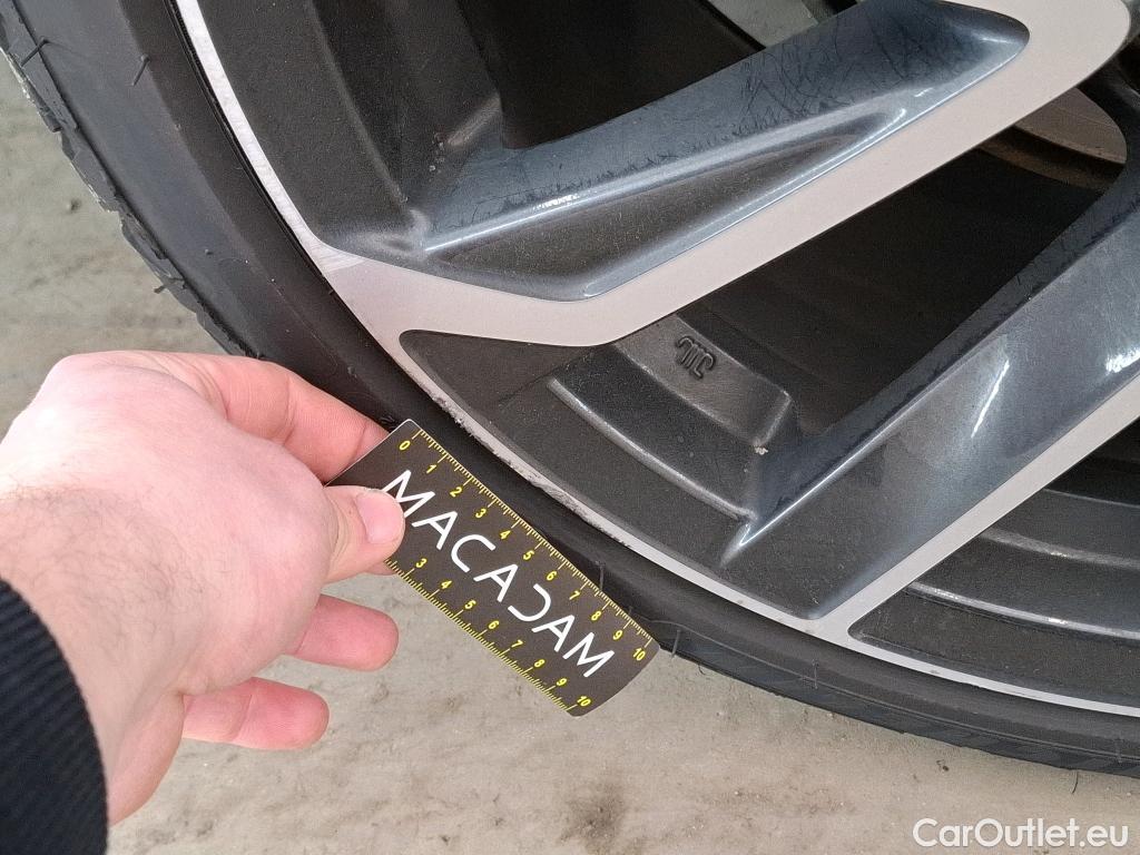  Toyota  Corolla TOYOTA  Touring Sports 5p Break Hybride 180h Collection #6