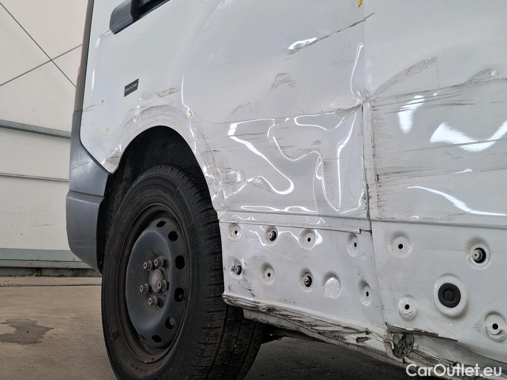  Renault  Trafic  III Fourgon L2H1 3T Confort 2.0 dCi 130CV BVM6 E6d #19