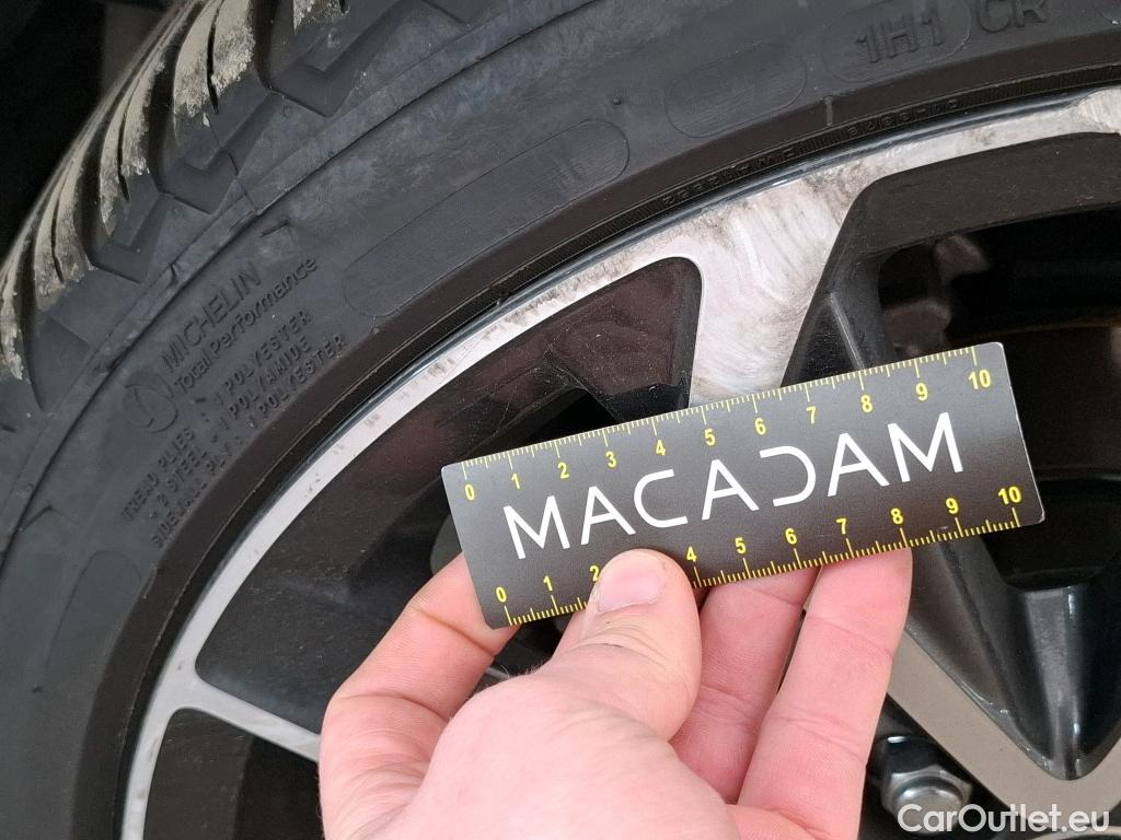  Toyota  Corolla TOYOTA  Touring Sports 5p Break Hybride 180h Collection #4