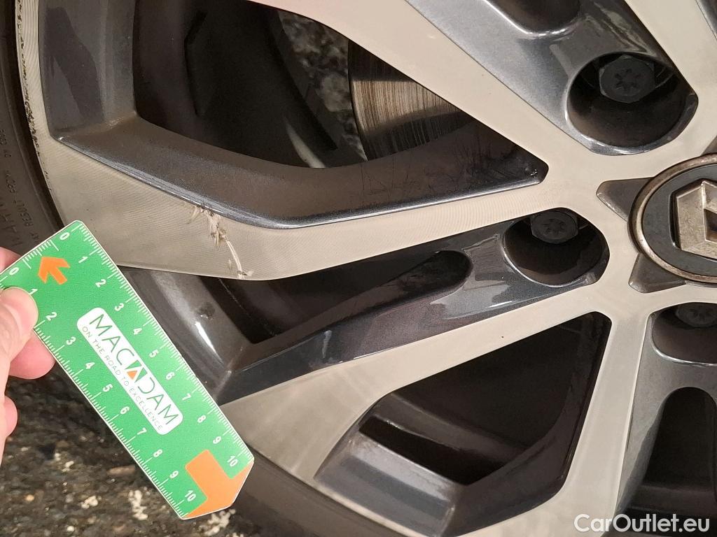  Renault  Megane  IV Berline 5 ptes. Techno 1.5 dCi 115CV BVM6 E6d #12