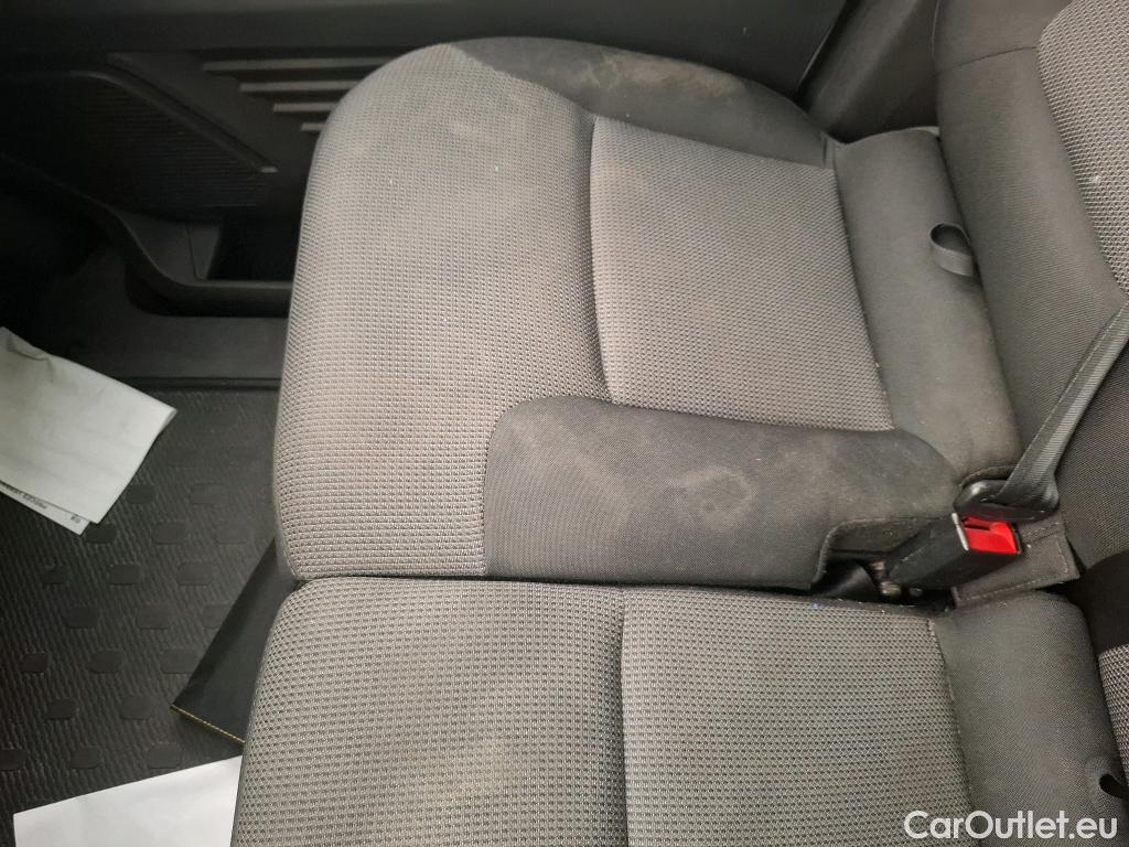  Renault  Trafic  III Fourgon L2H1 3T Confort 2.0 dCi 130CV BVM6 E6d #153