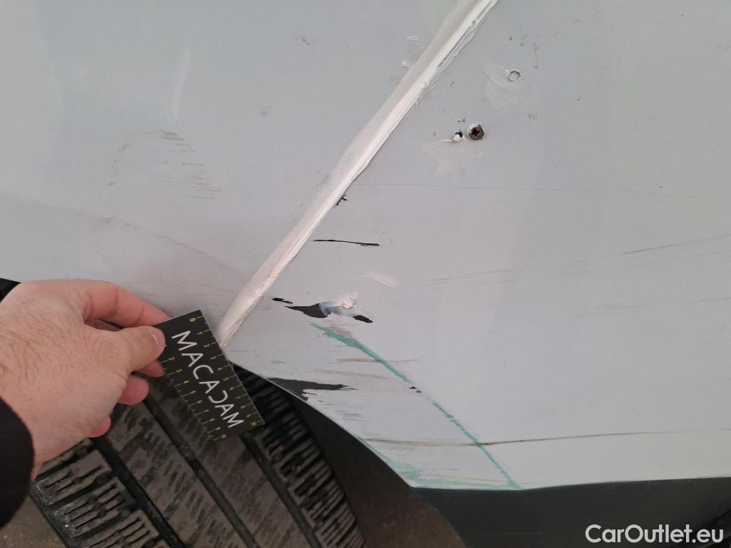  Renault  Trafic  III Fourgon L2H1 3T Confort 2.0 dCi 130CV BVM6 E6d #57