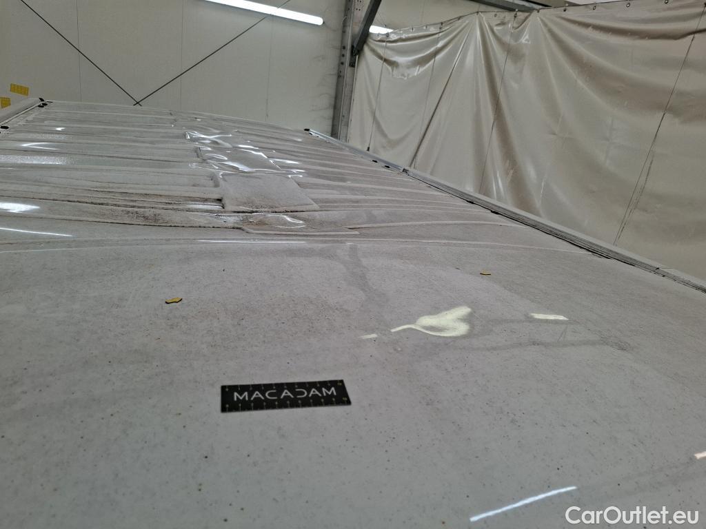  Renault  Trafic  III Fourgon L2H1 3T Confort 2.0 dCi 130CV BVM6 E6d #86