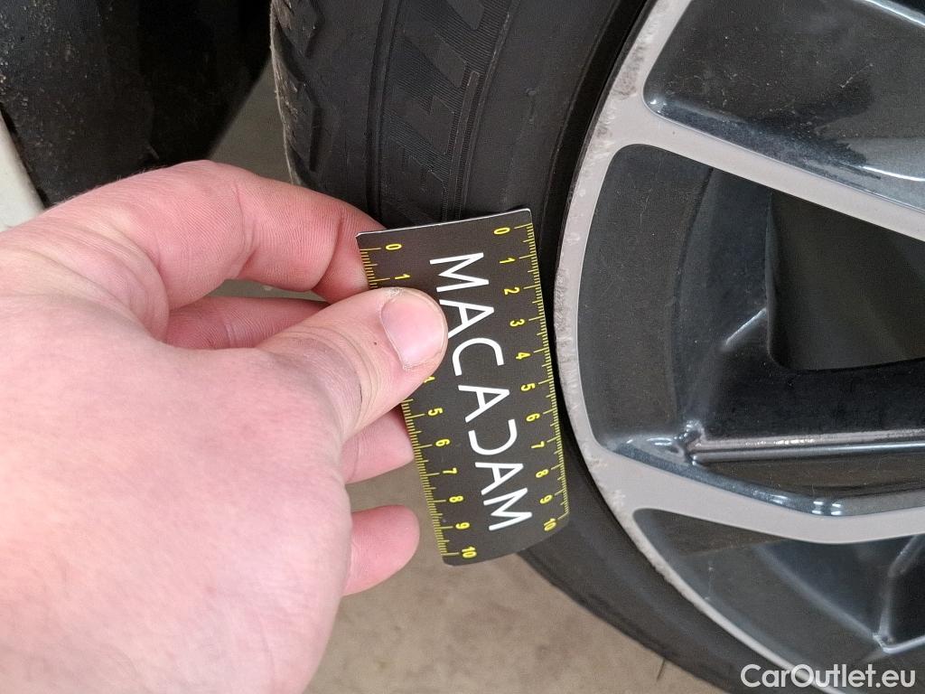  Toyota  Corolla TOYOTA  Touring Sports 5p Break Hybride 180h Collection #19