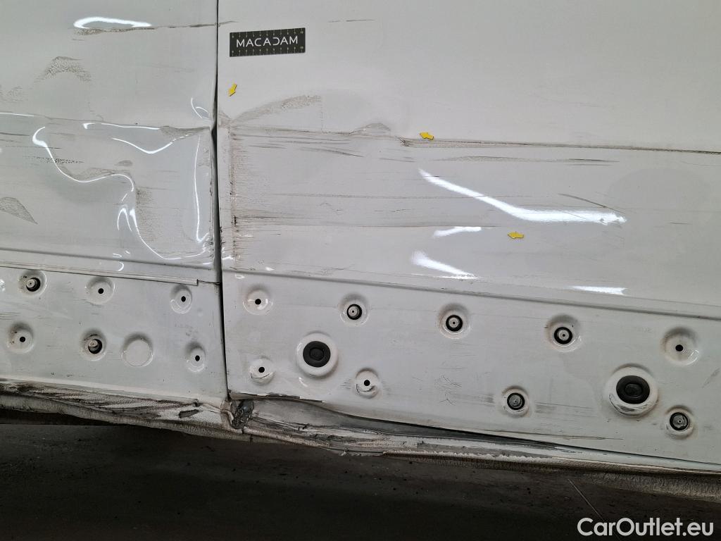  Renault  Trafic  III Fourgon L2H1 3T Confort 2.0 dCi 130CV BVM6 E6d #70