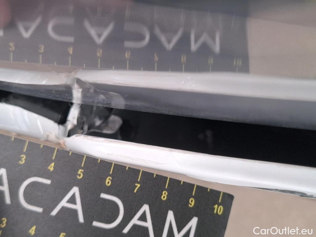  Renault  Trafic  III Fourgon L2H1 3T Confort 2.0 dCi 130CV BVM6 E6d #102