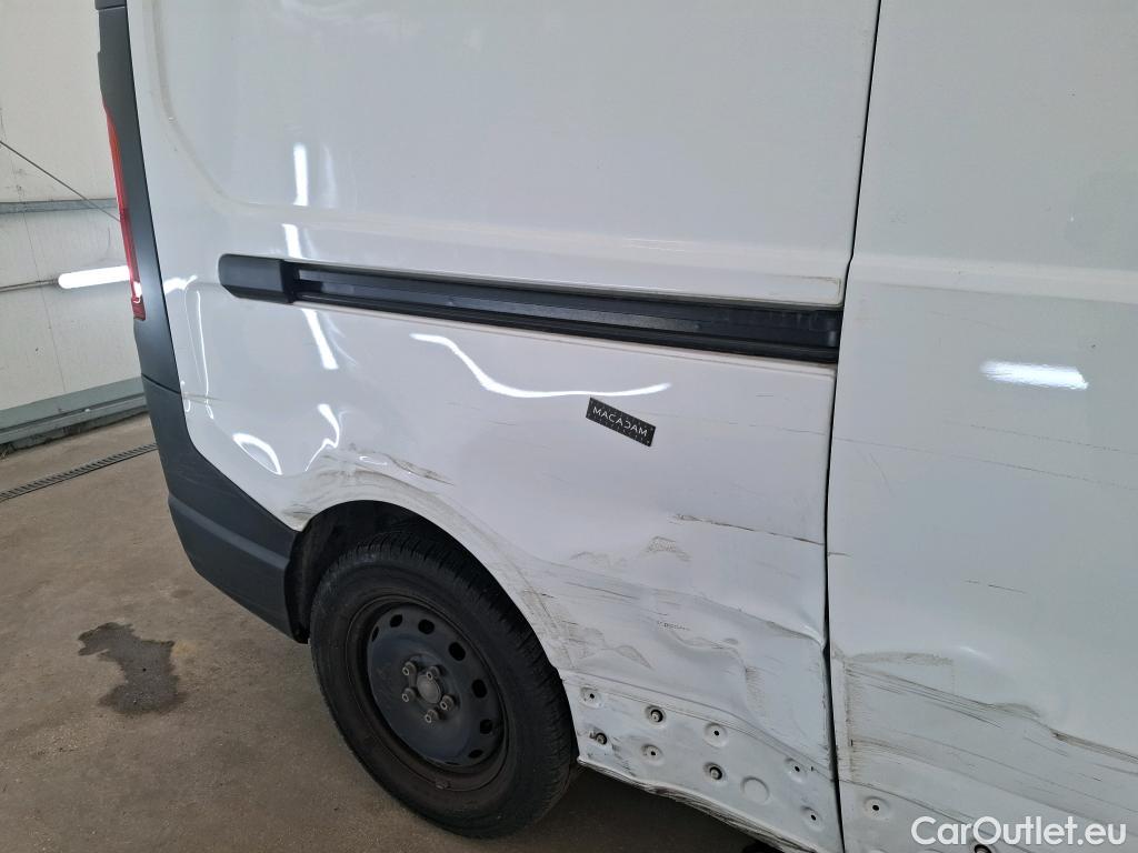  Renault  Trafic  III Fourgon L2H1 3T Confort 2.0 dCi 130CV BVM6 E6d #140