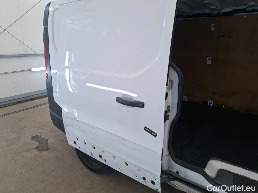  Renault  Trafic  III Fourgon L2H1 3T Confort 2.0 dCi 130CV BVM6 E6d #139