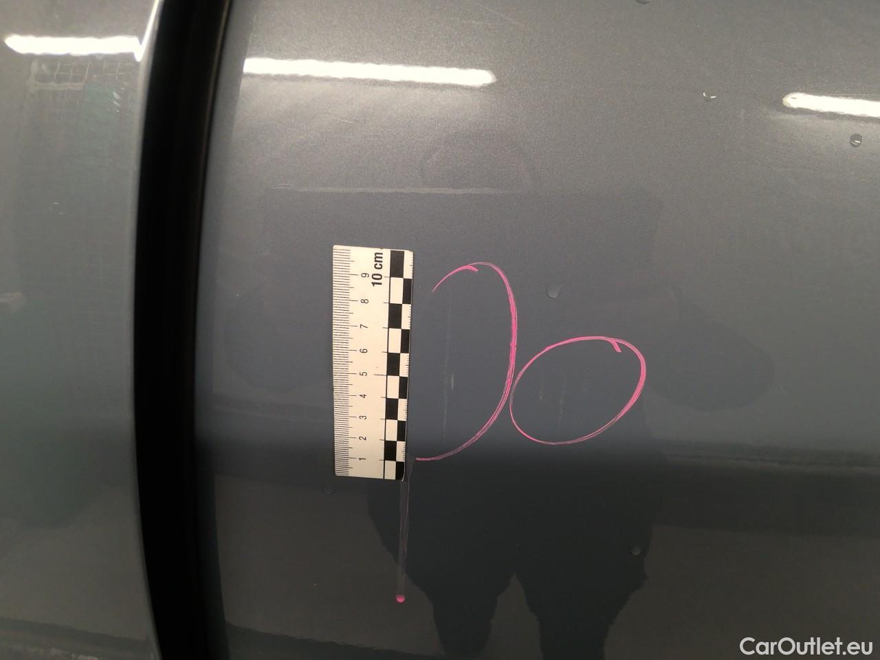  Volvo  V90  T6 350 Insc.Exp. AWD Aut #17