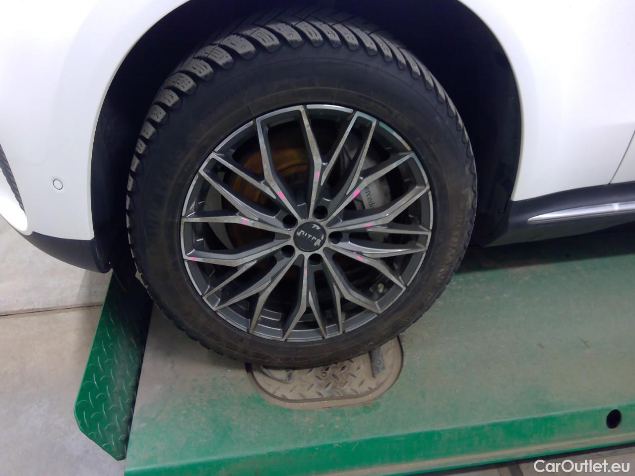  Mercedes  EQC  400 SE Edition 4Matic Aut #10