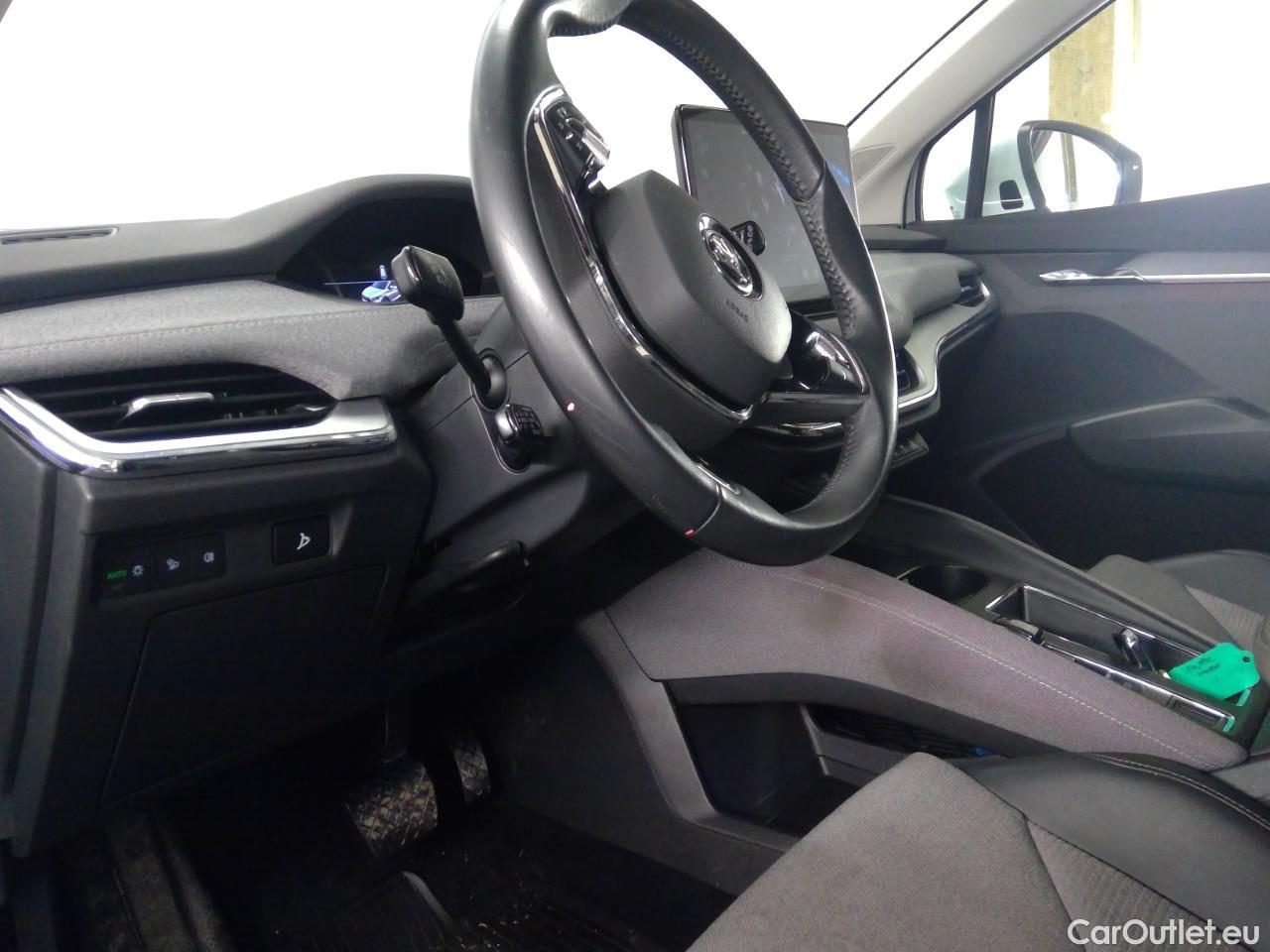  Skoda  ENYAQ  iV80 5d #9