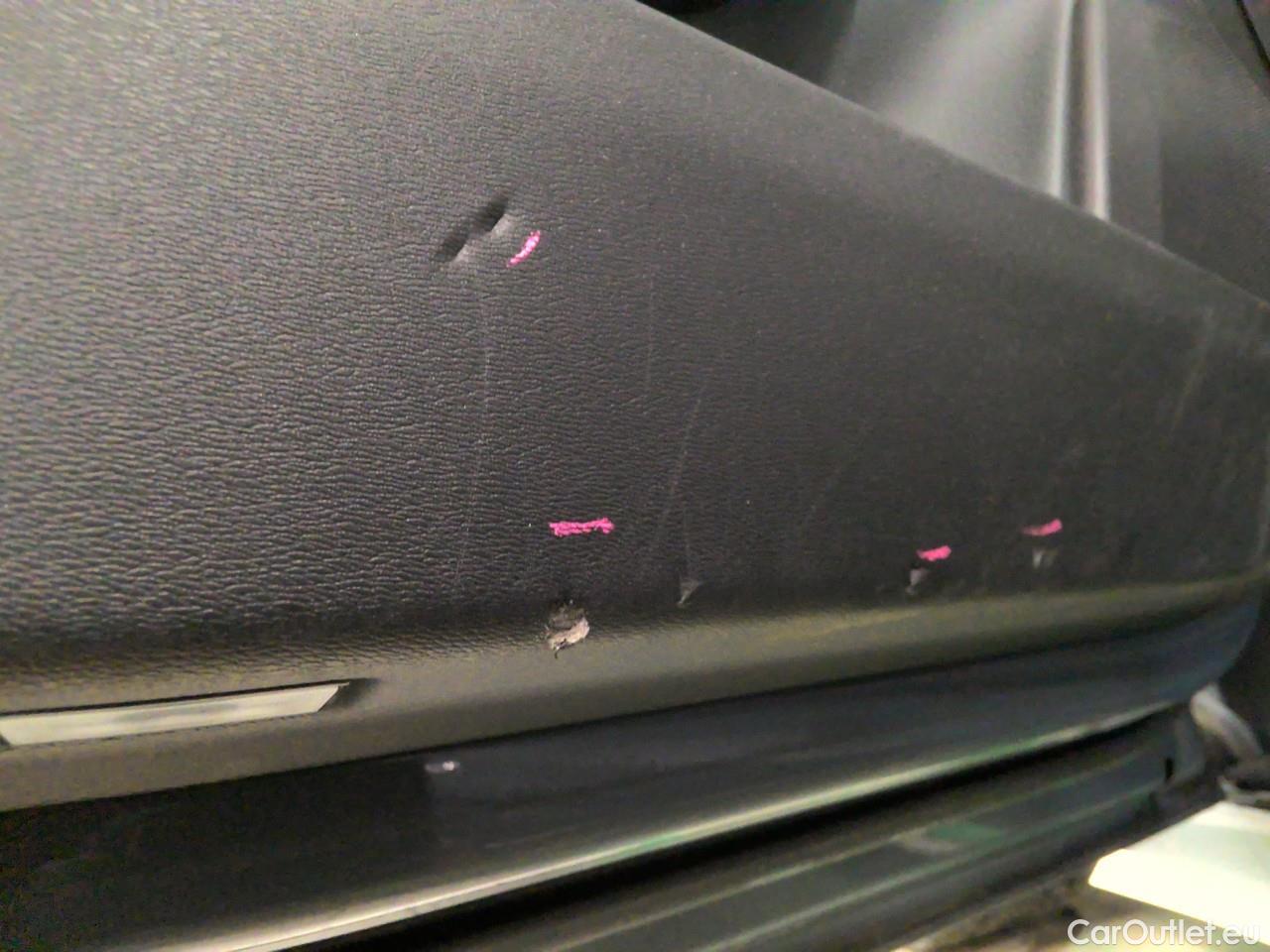  Volvo  V90  T6 350 Insc.Exp. AWD Aut #20