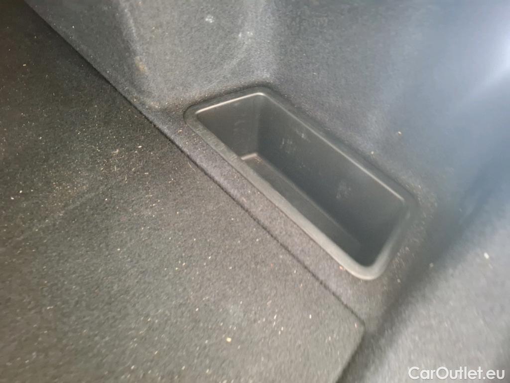  Bmw  X1 BMW  / 2022 / 5P / SUV sDrive18d xLine DKG7 #25