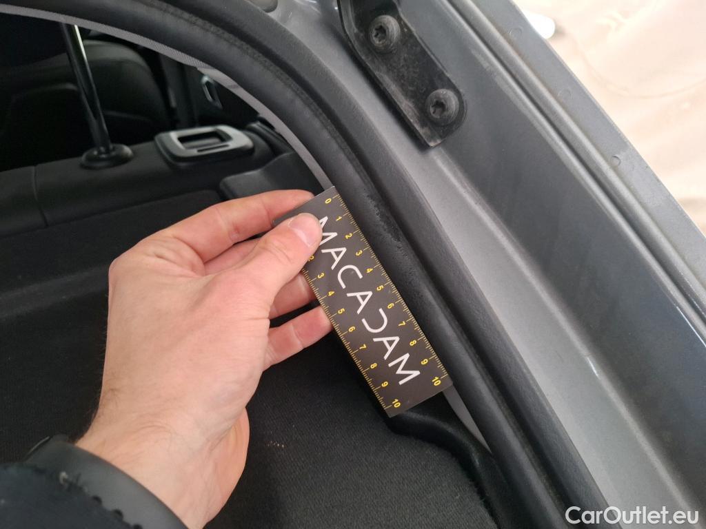  Bmw  Serie 1 Série 1 Berline 120 i Edition Sport 2.0 180CV BVA7 E6d #19