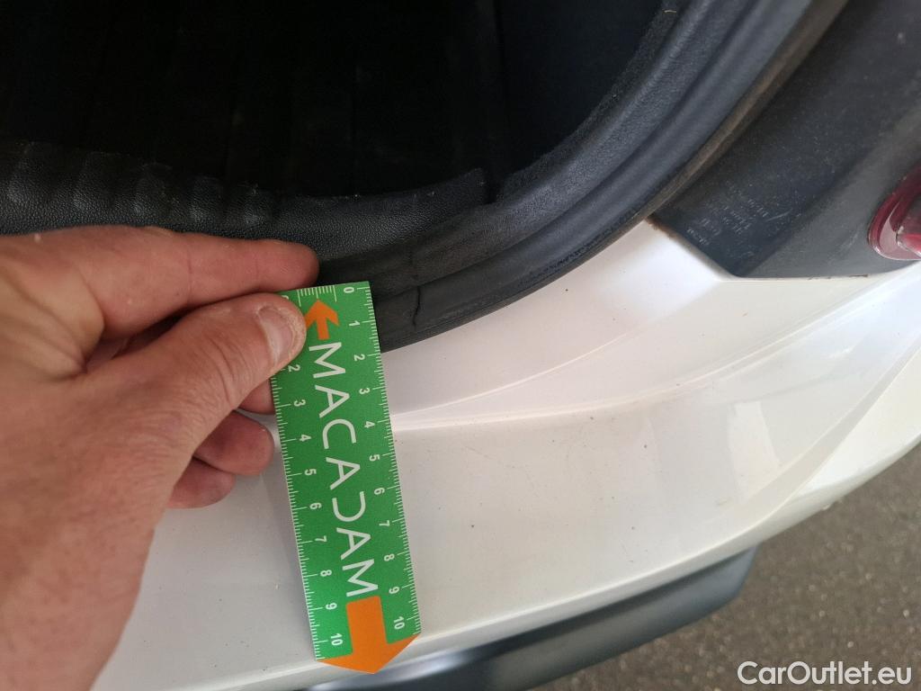  Citroen  C3  Société Feel 1.5 BlueHDI 100CV BVM5 E6dT #2