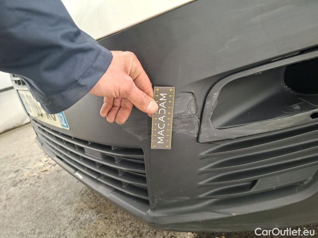  Citroen  Berlingo  Fourgon Club M 650 1.5 BlueHDi 75CV BVM5 E6dT #17