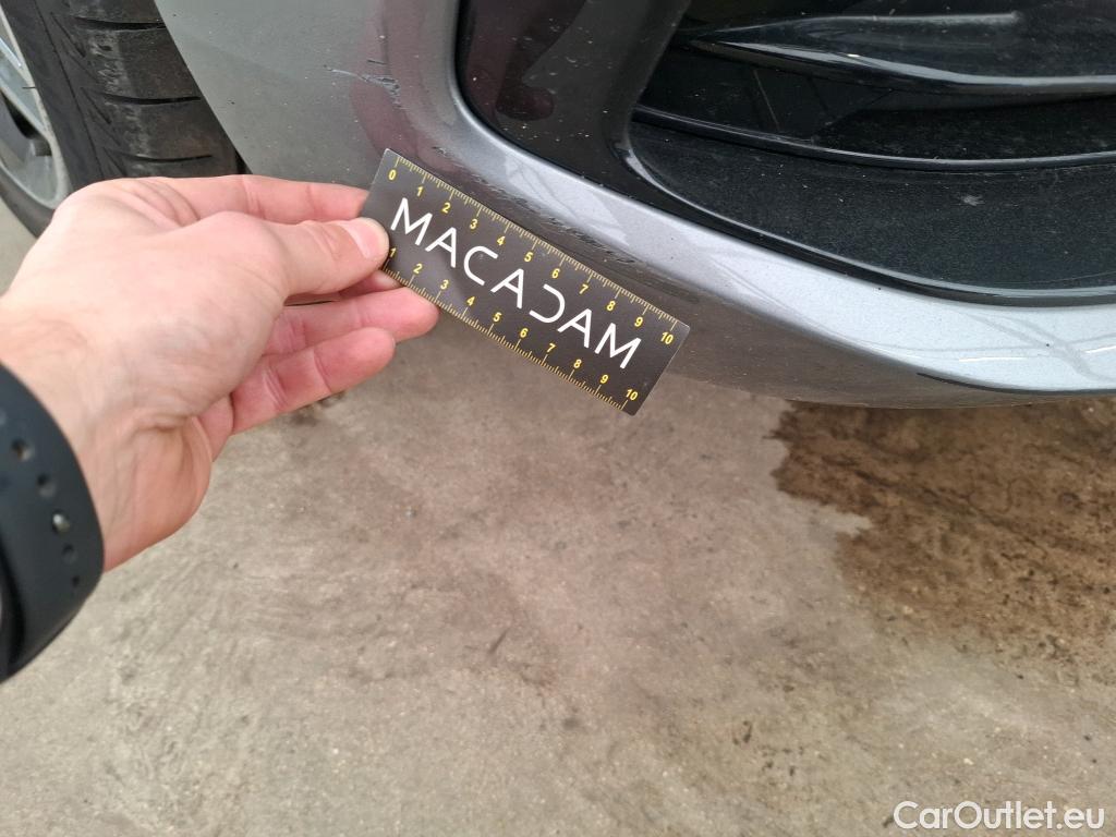  Bmw  Serie 1 Série 1 Berline 120 i Edition Sport 2.0 180CV BVA7 E6d #8