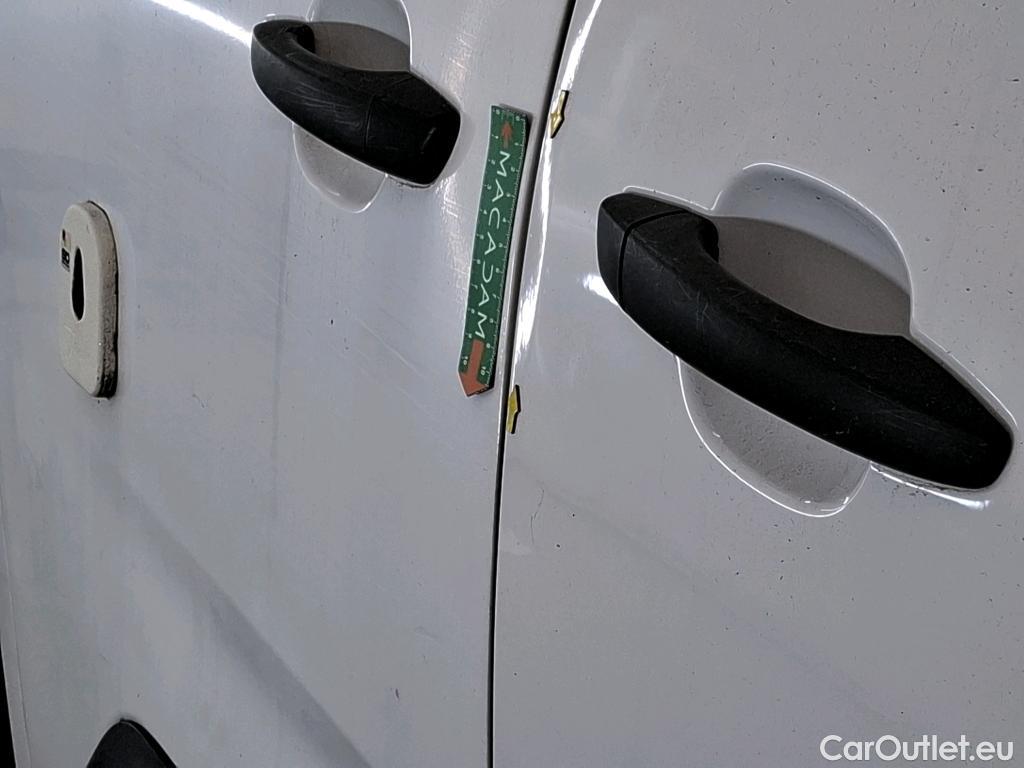  Citroen  Berlingo  Fourgon Driver M 1000 1.5 BlueHDi 100CV BVM5 E6dT #16