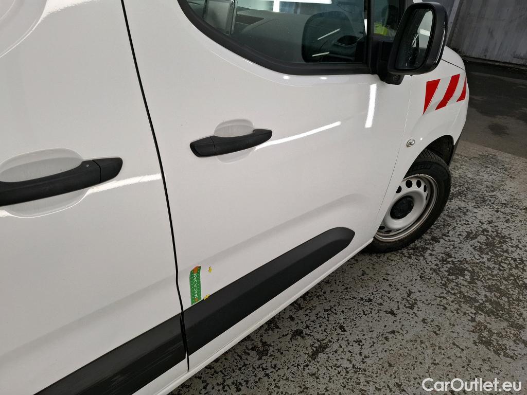  Citroen  Berlingo  Fourgon Club M 1000 1.2 PureTech 130CV BVA8 E6d #28