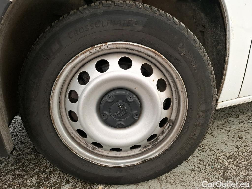  Citroen  Berlingo  Fourgon Club M 1000 1.2 PureTech 130CV BVA8 E6d #15