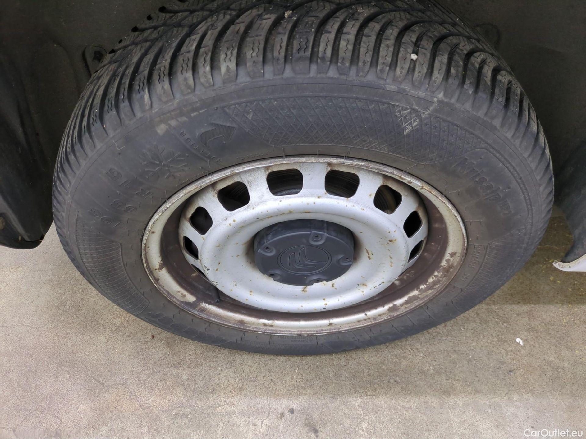  Citroen  Berlingo  Fourgon Club M 650 1.5 BlueHDi 75CV BVM5 E6dT #14